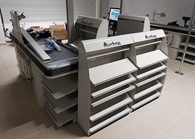 Amenajari magazine 8 – SC SMART DEALS SERVICES SRL amenajari magazine casierii si mese case de marcat